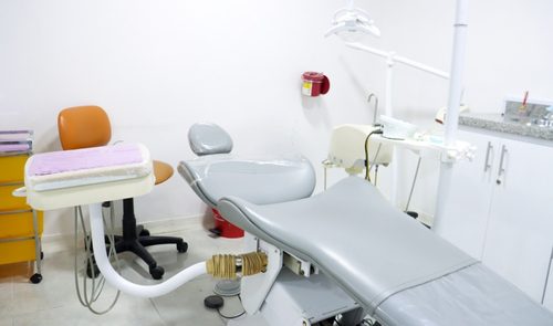 Consultorio odontológico equipado de Clínica Smiles